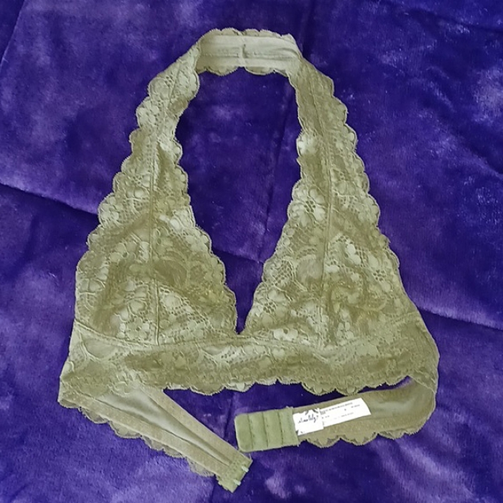 3/$10 Free People Galloon Bralette